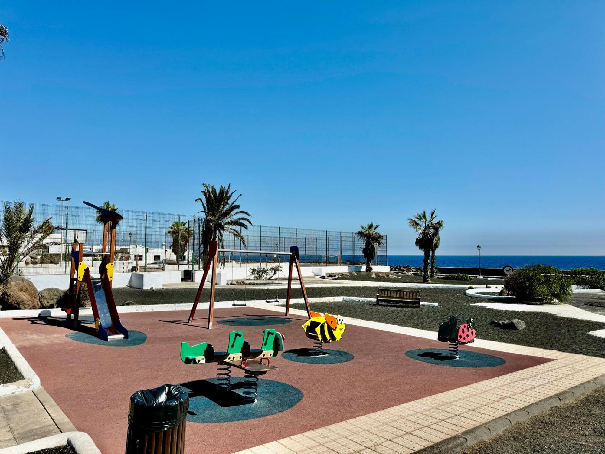 Casa Riadero By Vulcano Homes Guatiza Exterior foto