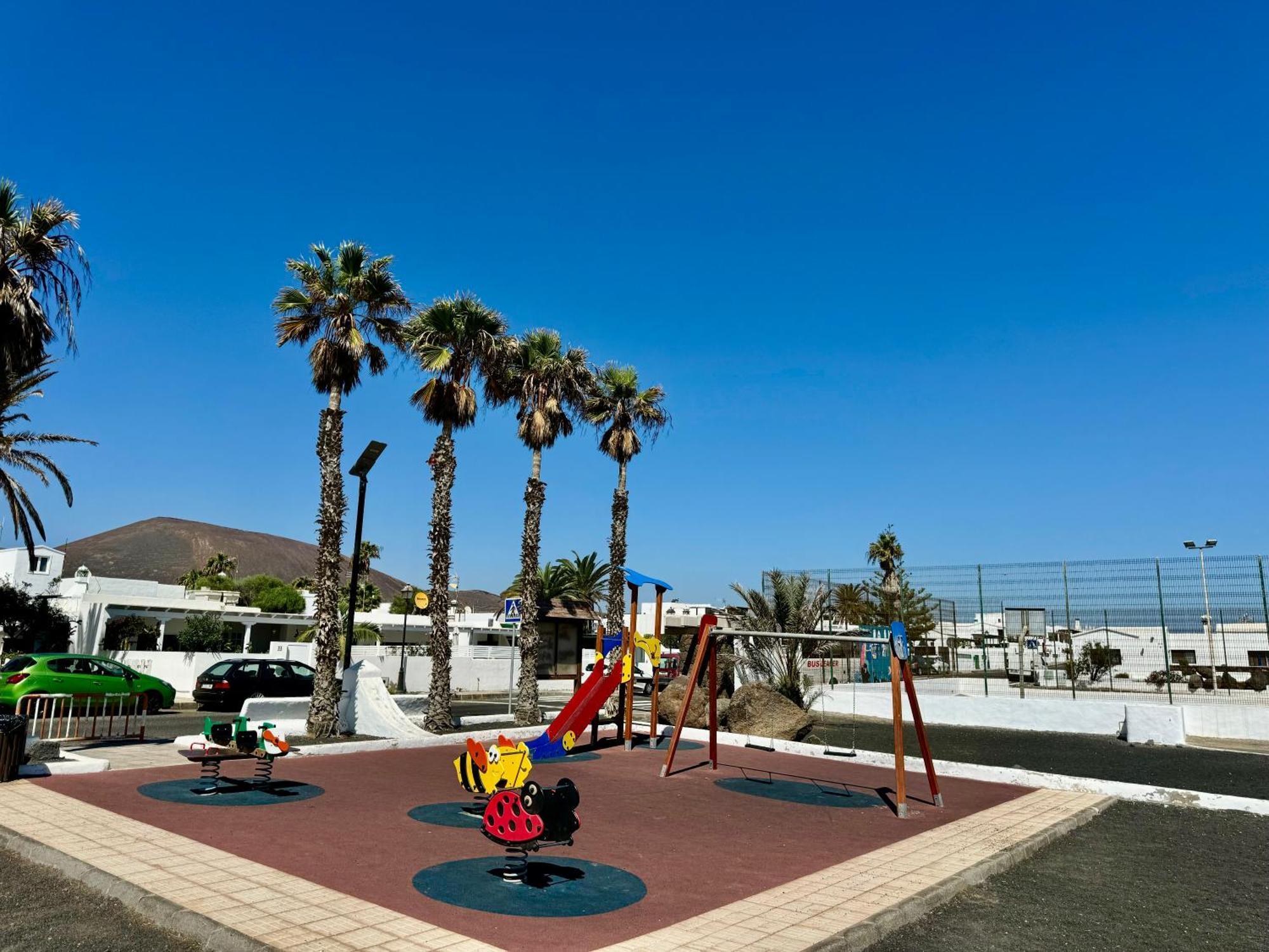 Casa Riadero By Vulcano Homes Guatiza Exterior foto