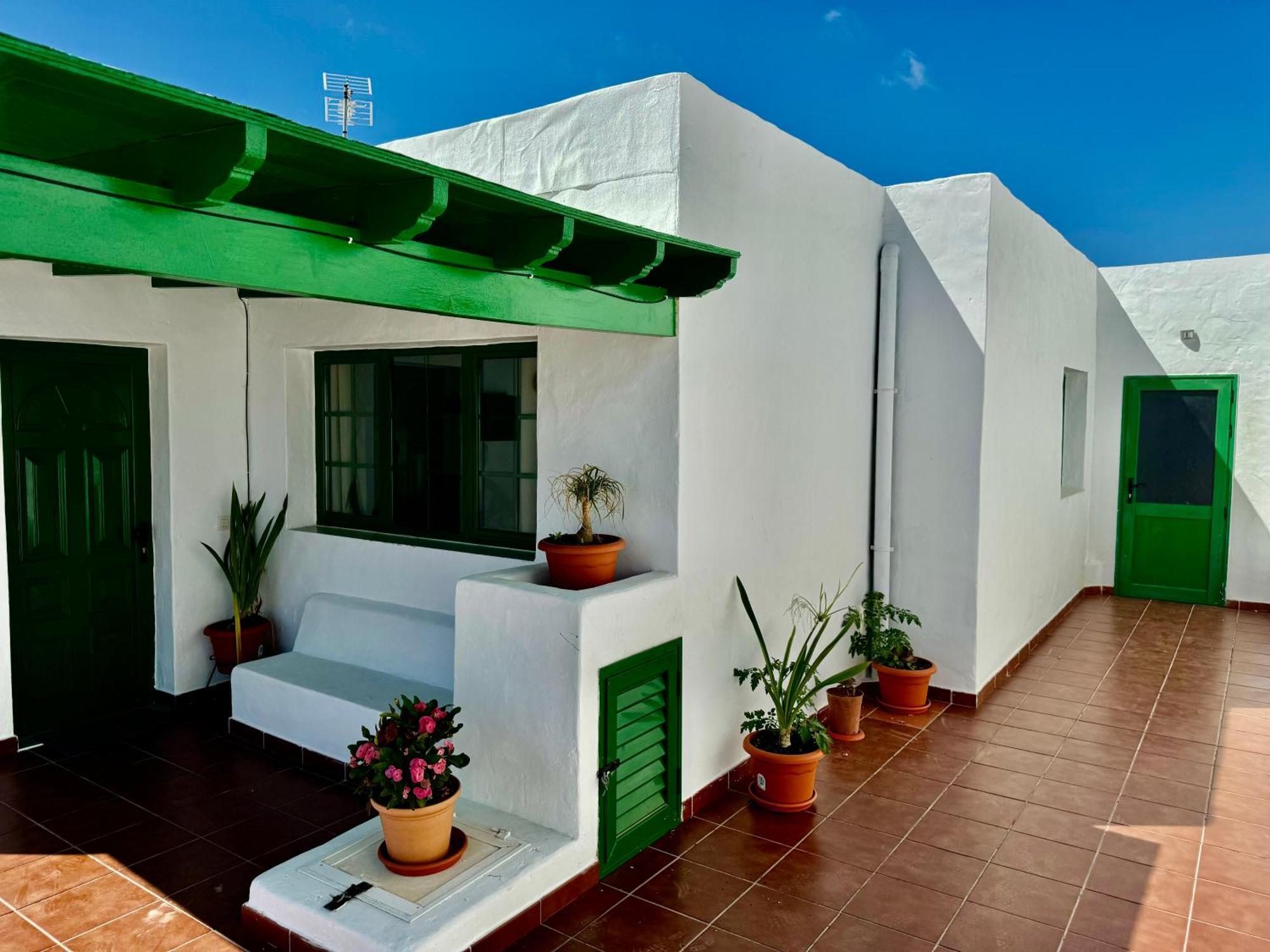 Casa Riadero By Vulcano Homes Guatiza Exterior foto